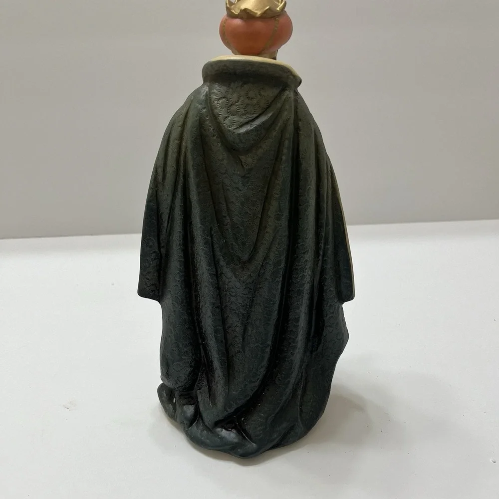 Christmas Grandeur Noel Porcelain Wise Man Replacement Figure 1999 10x6